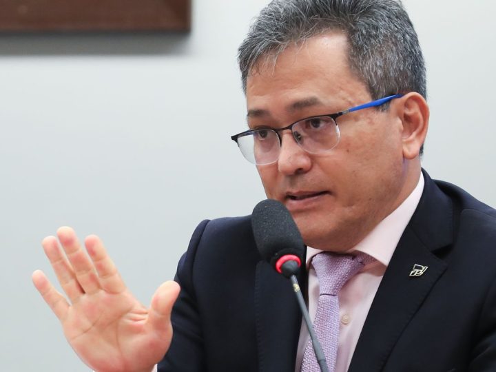 Para secretário da Receita isenção do IR é resgate em favor do povo
