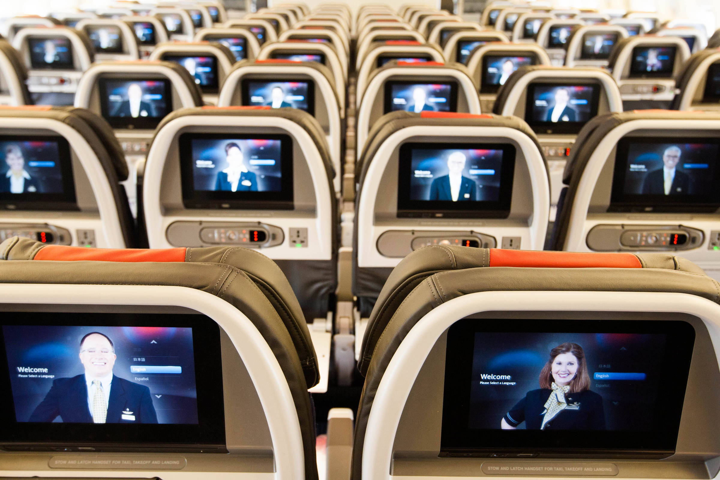 Quais as regras para usar power bank em avião? – 13/10/2025 – Turismo