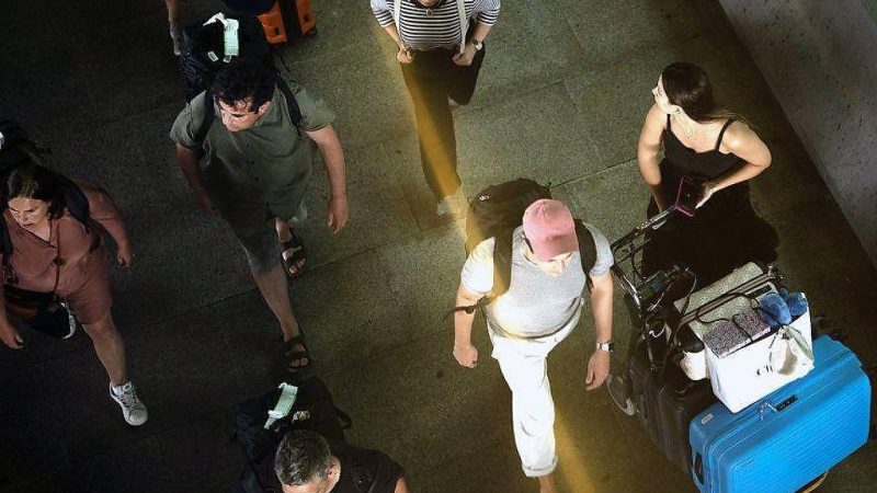 Tradução instantânea por IA pode mudar o turismo global – 20/10/2025 – Turismo